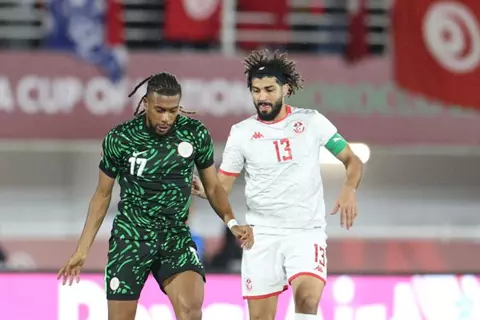 فرجاني ساسي: بالغنا في احترام نيجيريا.. فخسرنا